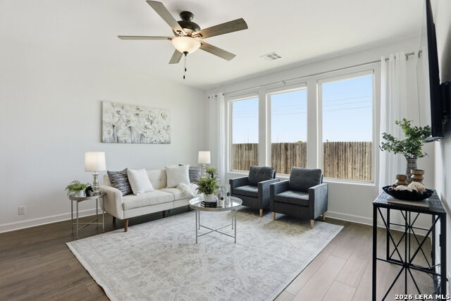 Image 14 of 37 For 7703 Tobbyton