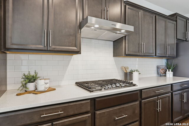 Image 20 of 37 For 7703 Tobbyton