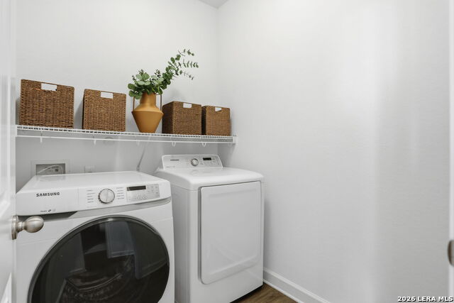 Image 31 of 37 For 7703 Tobbyton