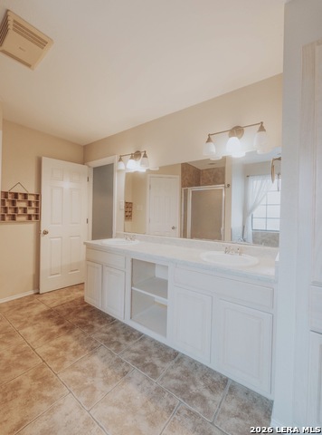 Image 13 of 25 For 306 Yorktown