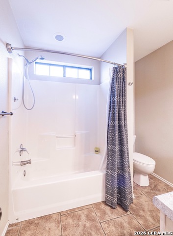 Image 21 of 25 For 306 Yorktown