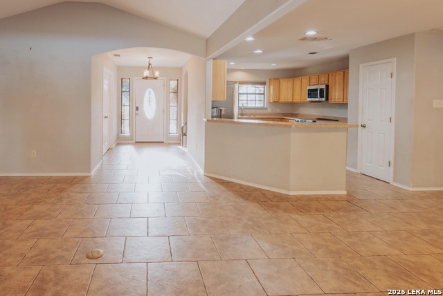 Image 4 of 25 For 306 Yorktown