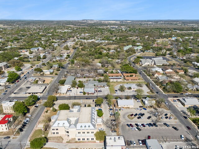 Image 15 of 50 For 114 Turner  