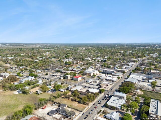 Image 17 of 50 For 114 Turner  