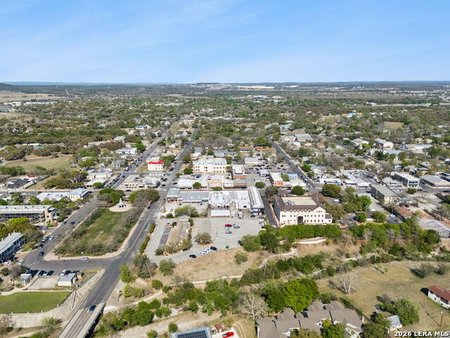 Image 18 of 50 For 114 Turner  