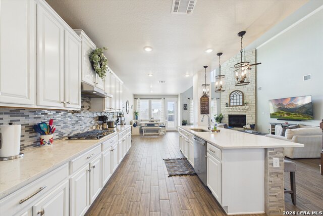 Image 9 of 37 For 8908 Chilmark Path