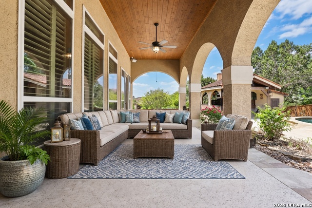 Image 48 of 62 For 315 Santa Domingo