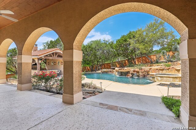 Image 49 of 62 For 315 Santa Domingo