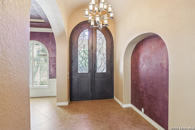 Image 8 of 62 For 315 Santa Domingo