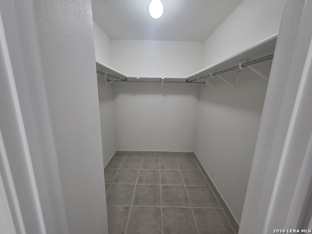 Image 12 of 19 For 8906 Kenton Briar