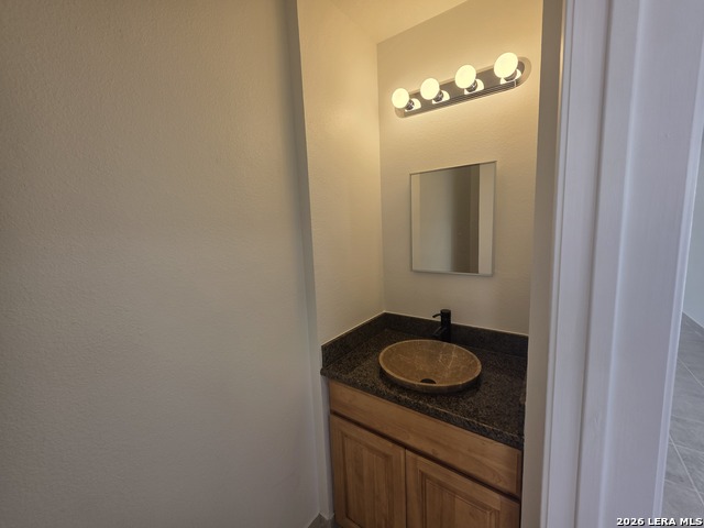 Image 5 of 19 For 8906 Kenton Briar