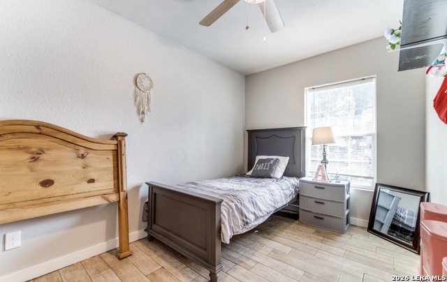 Image 18 of 24 For 5111 Gray Buffalo