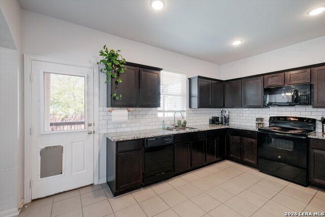 Image 14 of 29 For 11511 Laurel Sky