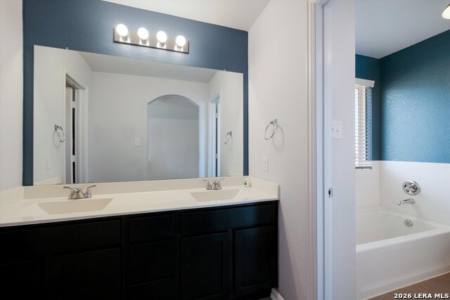 Image 17 of 29 For 11511 Laurel Sky