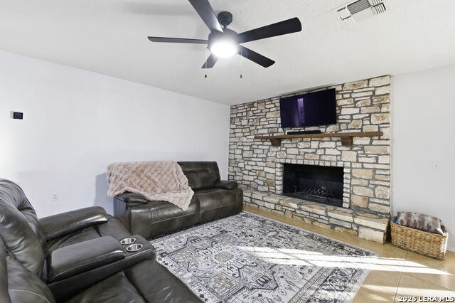 Image 18 of 36 For 5914 Freemans Farm