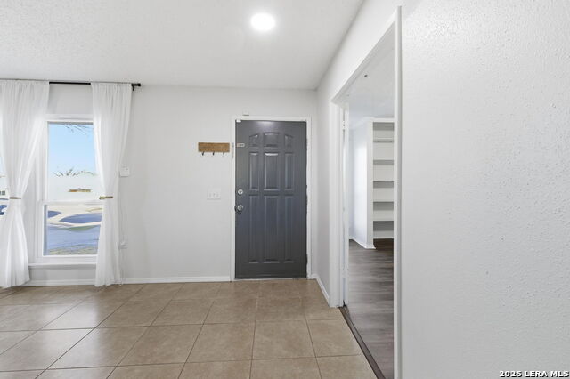 Image 4 of 36 For 5914 Freemans Farm