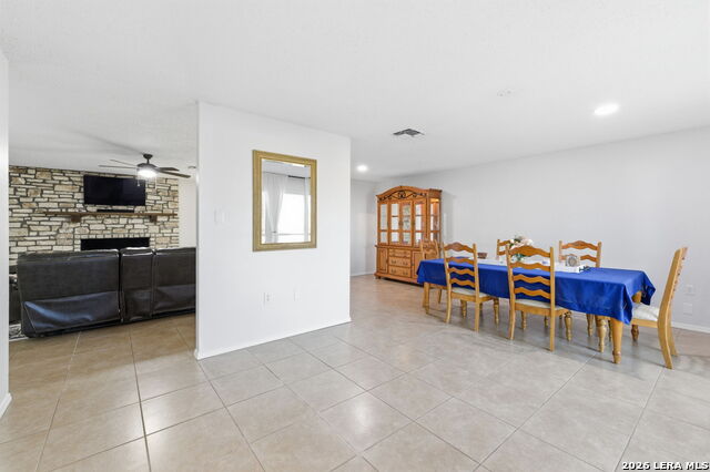 Image 5 of 36 For 5914 Freemans Farm