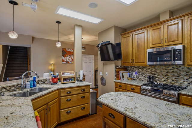 Image 6 of 37 For 9007 Powhatan