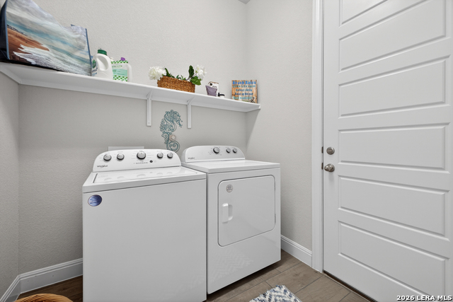 Image 11 of 34 For 5850 Sweetwater