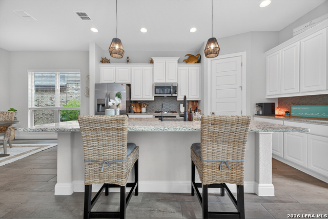 Image 15 of 34 For 5850 Sweetwater