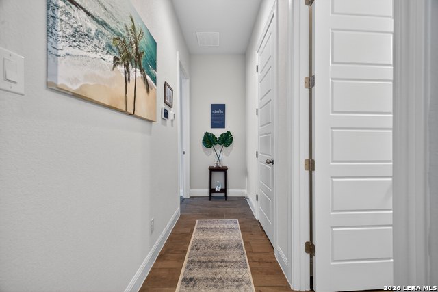 Image 18 of 34 For 5850 Sweetwater