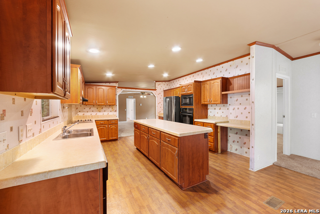 Listing photo id 0 for 5715 Chimney Rock