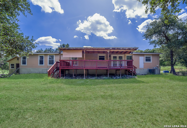 Listing photo id 18 for 5715 Chimney Rock