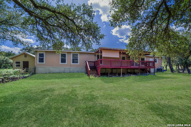 Listing photo id 19 for 5715 Chimney Rock