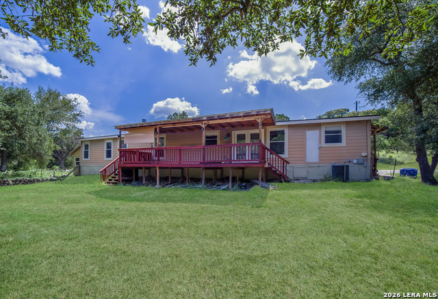 Listing photo id 20 for 5715 Chimney Rock