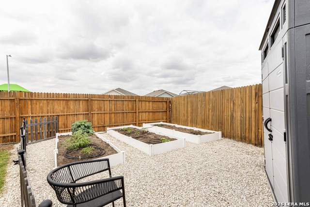 Image 34 of 38 For 10203 Band Wagon