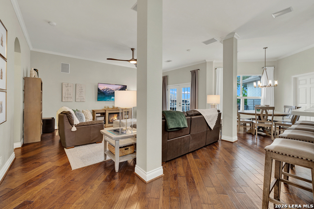 Image 21 of 46 For 2335 Oak Pebble