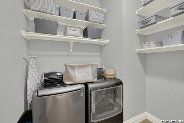 Image 31 of 46 For 2335 Oak Pebble