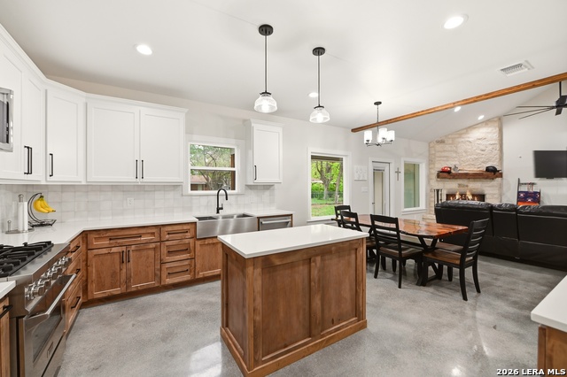 Image 12 of 44 For 812 Lafayette