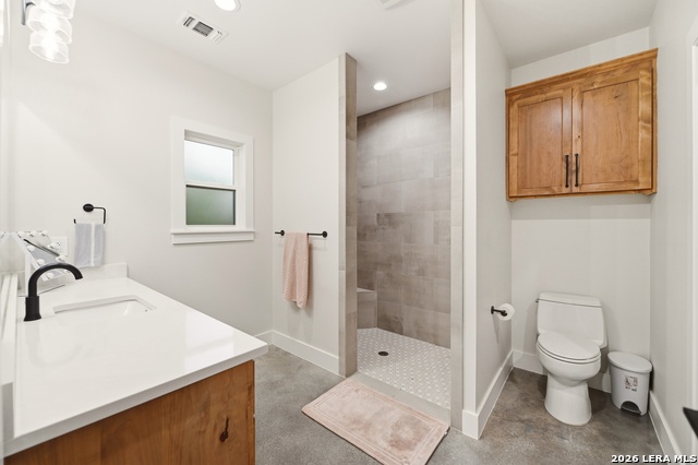 Image 27 of 44 For 812 Lafayette