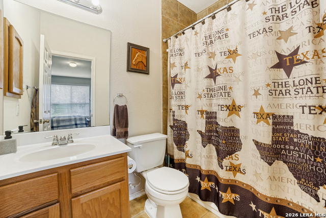 Image 17 of 27 For 5711 Lasalle Way