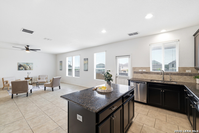 Image 12 of 30 For 10523 Noble Canyon