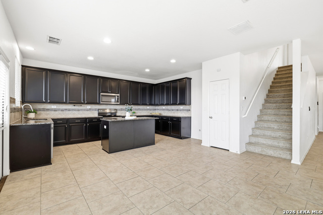 Image 9 of 30 For 10523 Noble Canyon