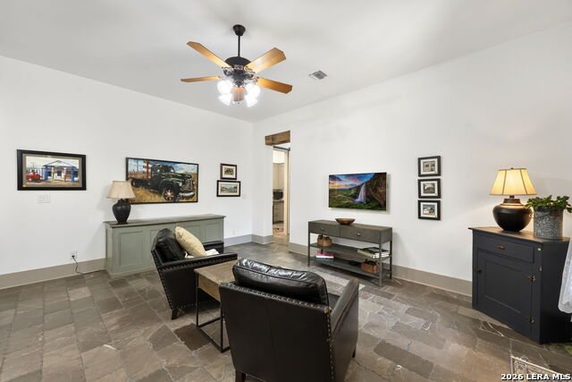 Image 13 of 41 For 114 Turnberry