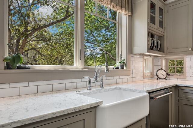 Image 17 of 41 For 114 Turnberry