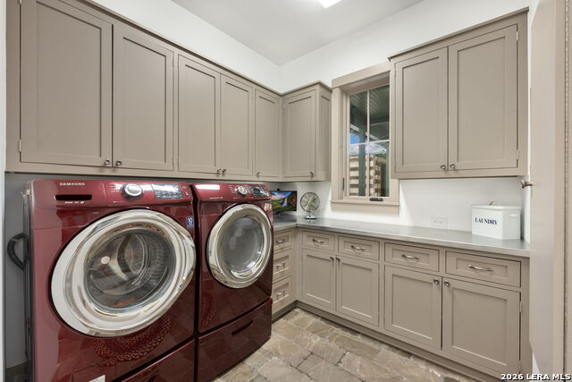 Image 21 of 41 For 114 Turnberry