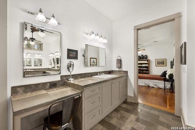 Image 25 of 41 For 114 Turnberry