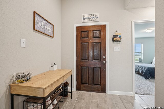 Image 4 of 46 For 104 Pendleton Cv