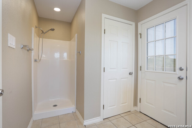 Image 18 of 31 For 693 Snake  