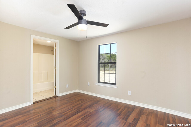 Image 21 of 31 For 693 Snake  