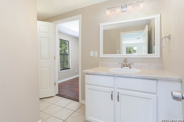 Image 22 of 31 For 693 Snake  