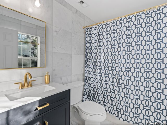 Image 11 of 74 For 17122 Fawn Brook