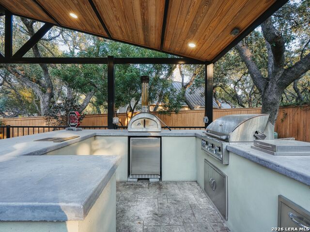 Image 41 of 74 For 17122 Fawn Brook