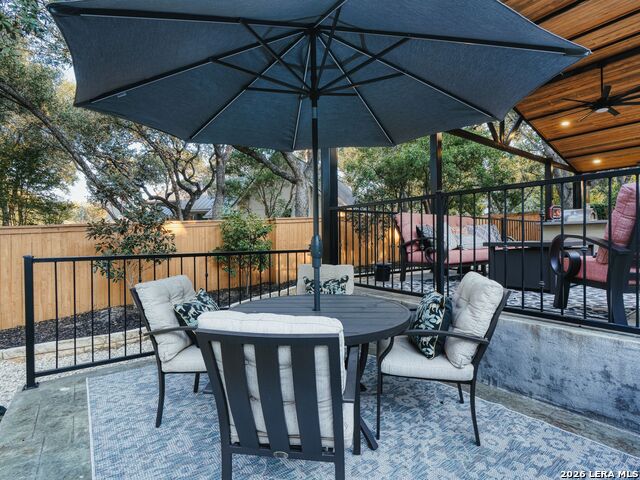 Image 44 of 74 For 17122 Fawn Brook