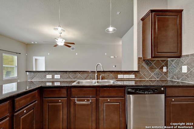 Image 13 of 30 For 13307 Biltmore Lakes