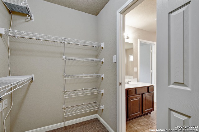 Image 23 of 30 For 13307 Biltmore Lakes